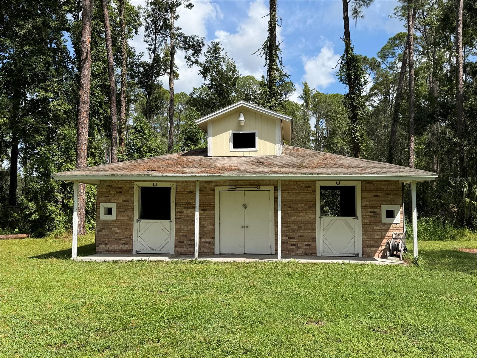 28103 DEEDRA DR — photo 26