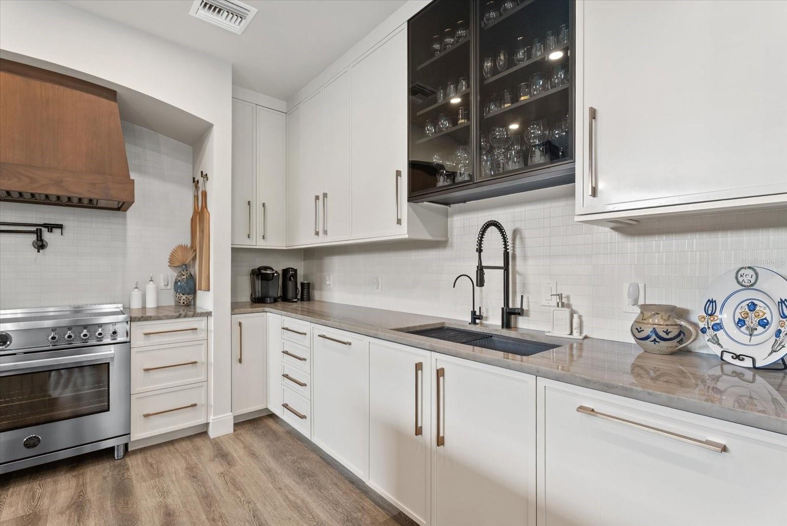 5307 AVENIDA DEL MARE — photo 4