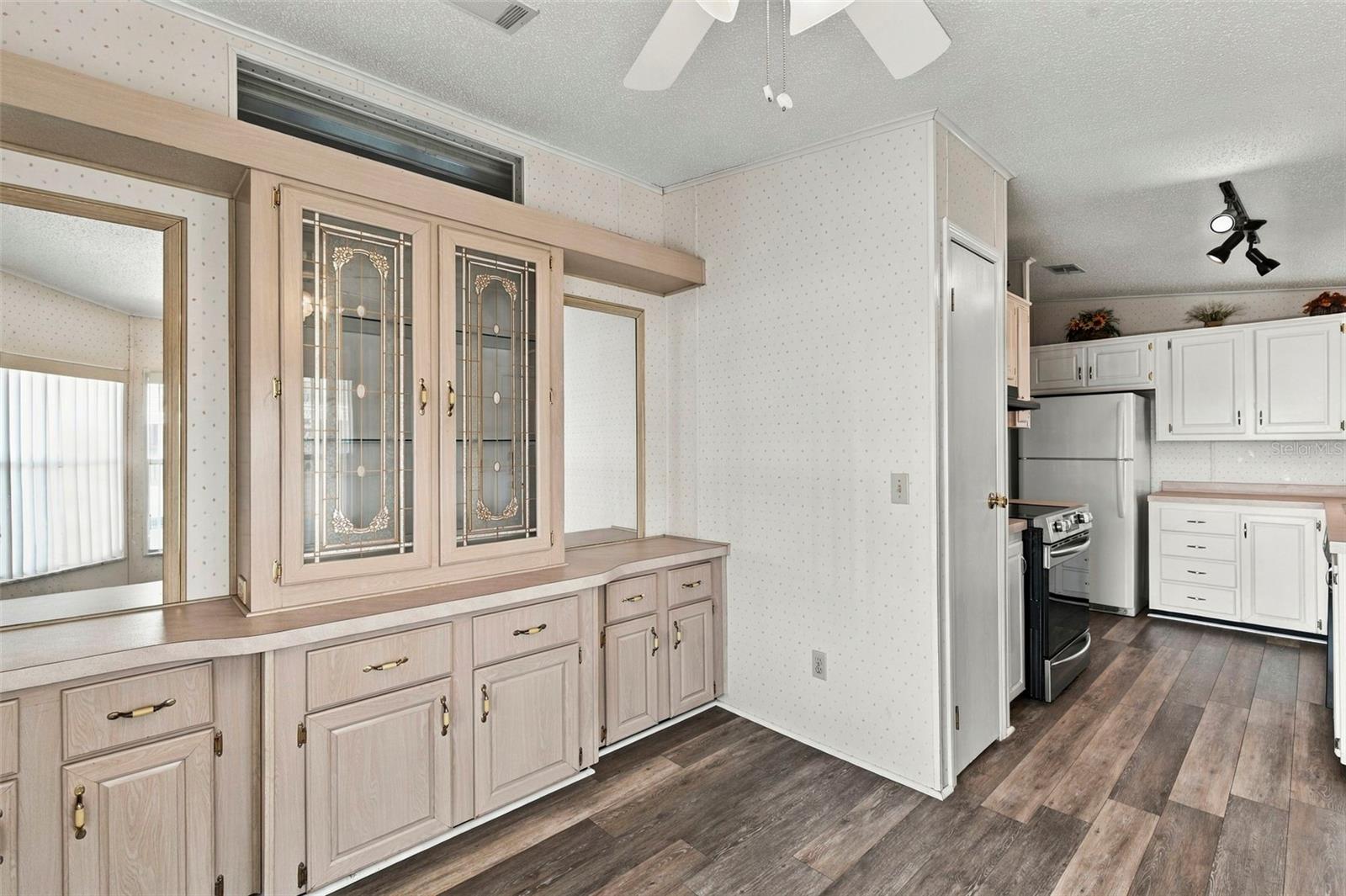 340 CANAL WAY — photo 3
