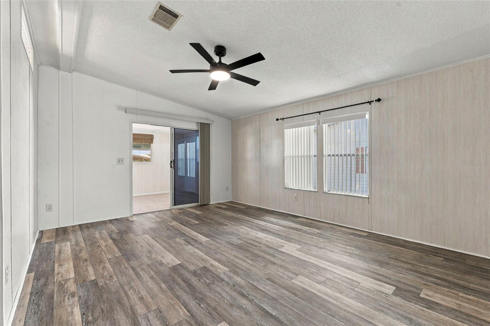 340 CANAL WAY — photo 8