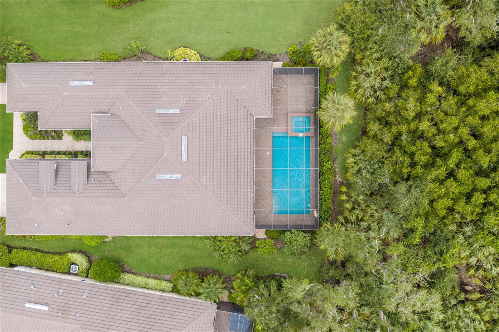921 RIVERSCAPE ST — photo 42