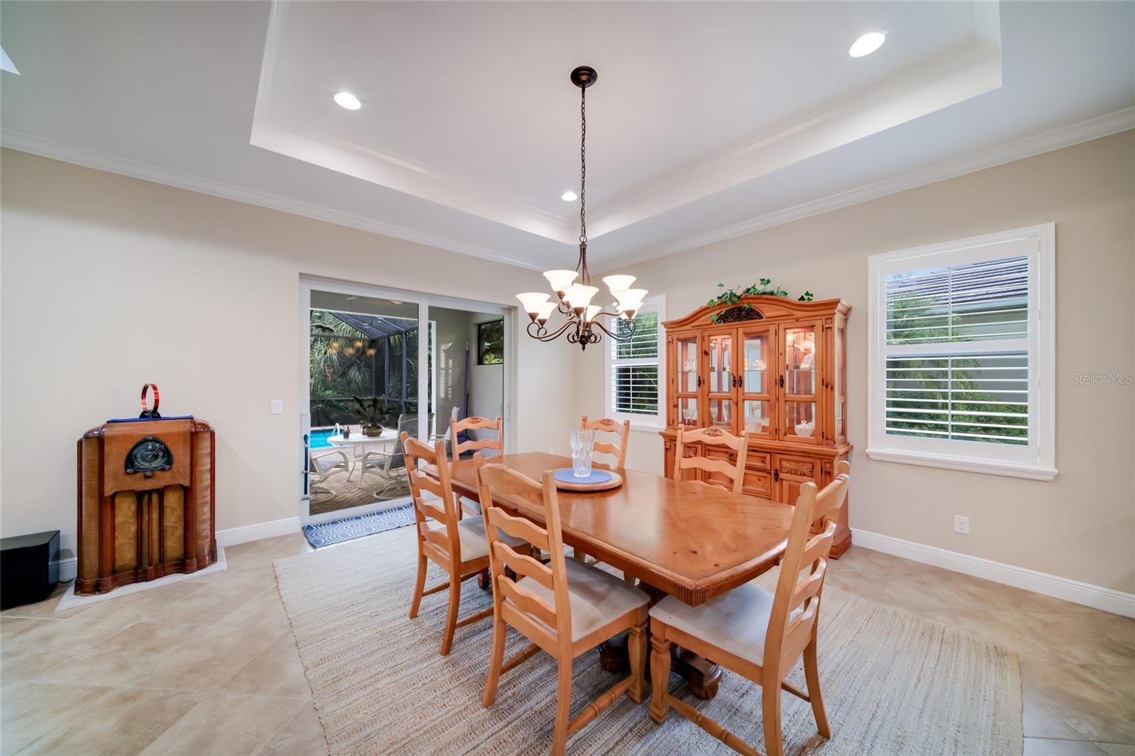 921 RIVERSCAPE ST — photo 13