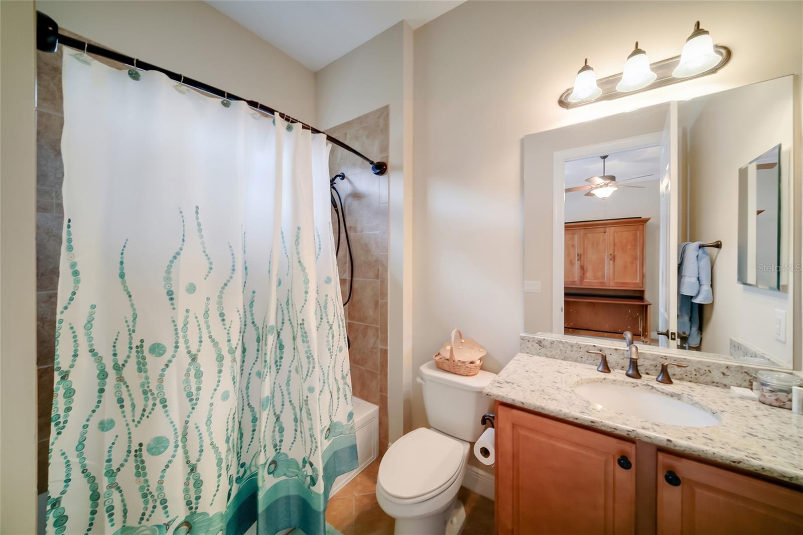 921 RIVERSCAPE ST — photo 26