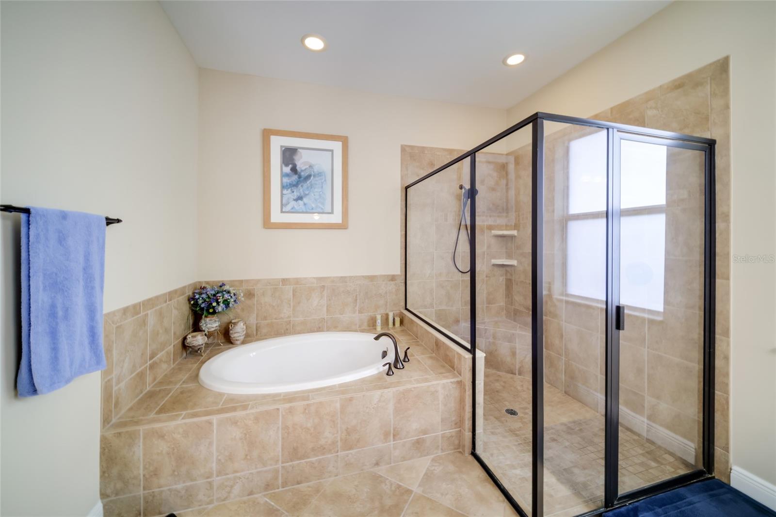 921 RIVERSCAPE ST — photo 16