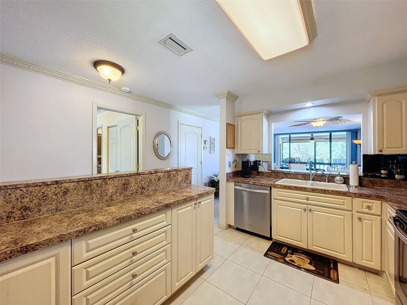 1801 MARINER DR #20 — photo 8