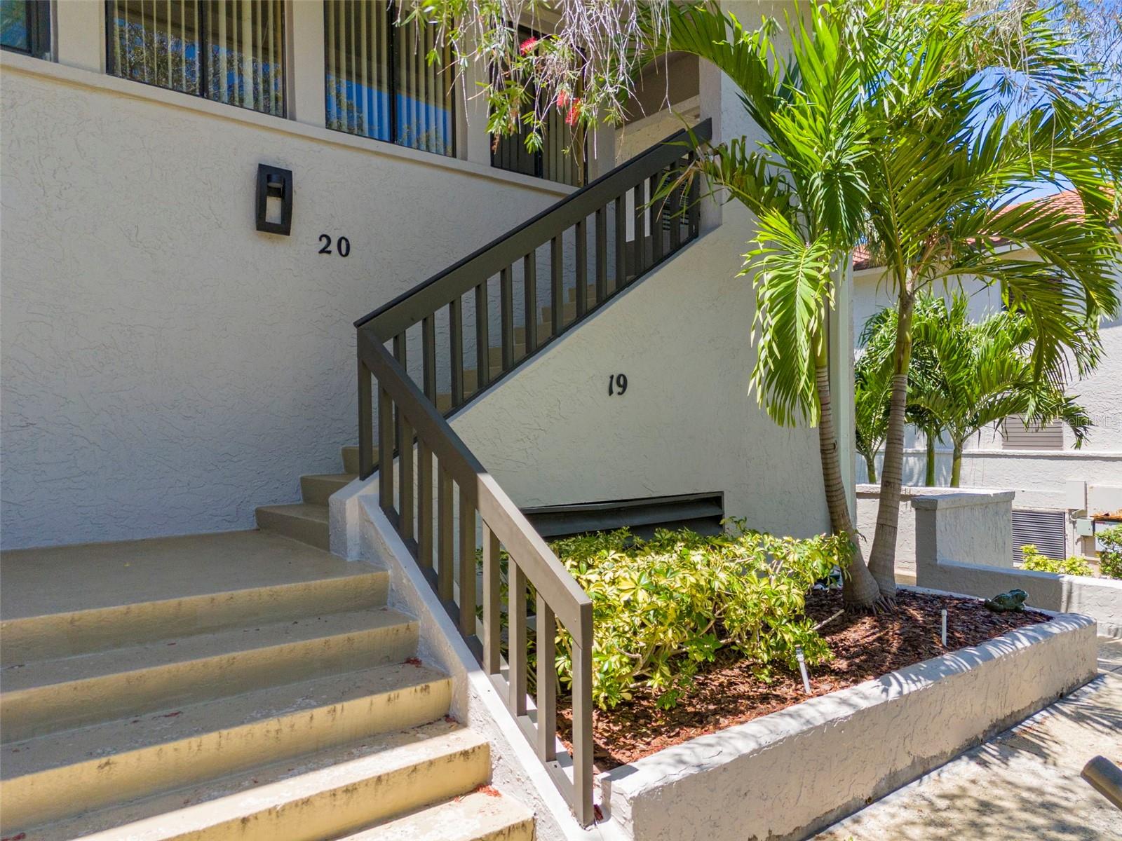 1801 MARINER DR #20 — photo 2
