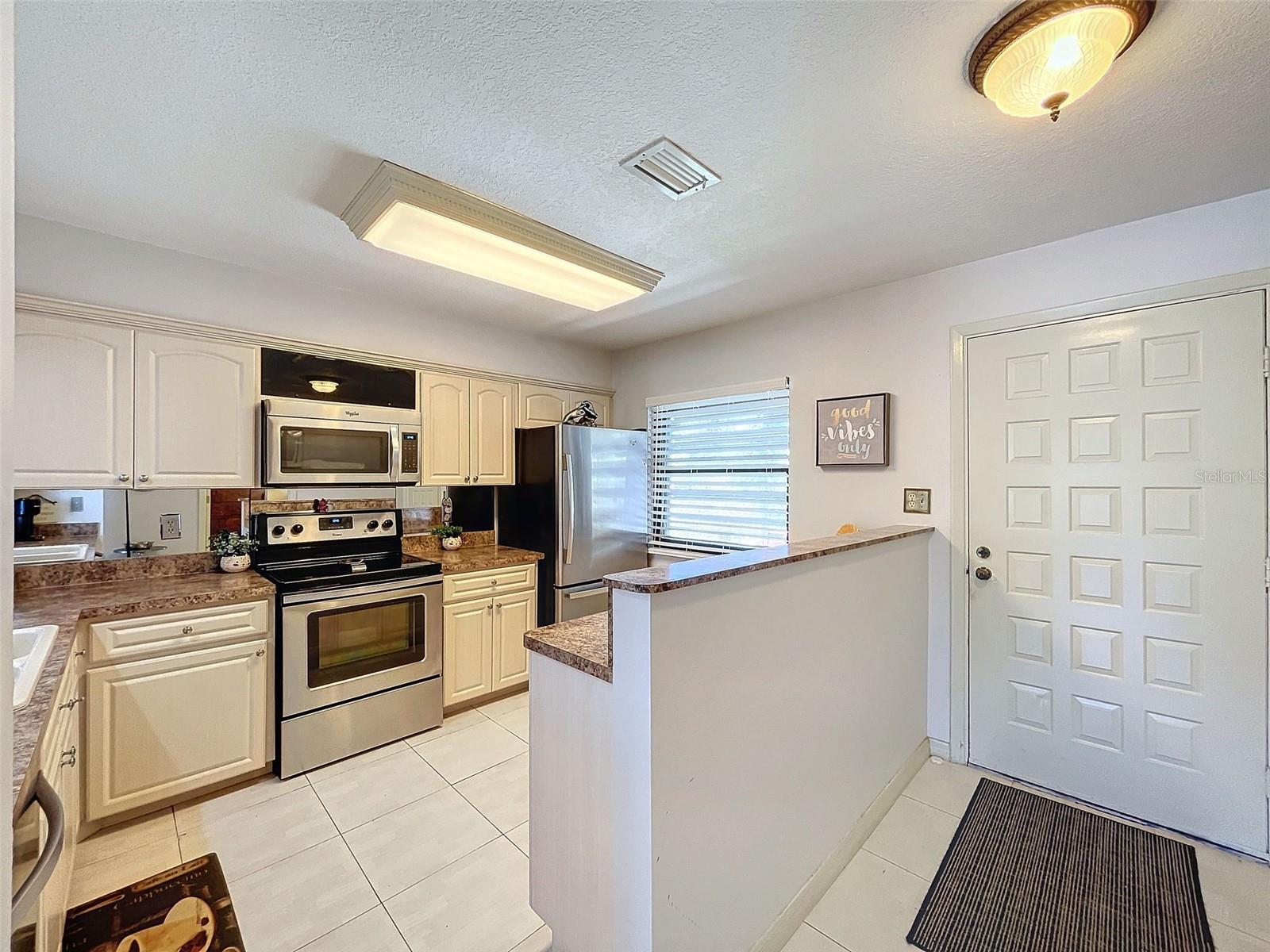 1801 MARINER DR #20 — photo 5