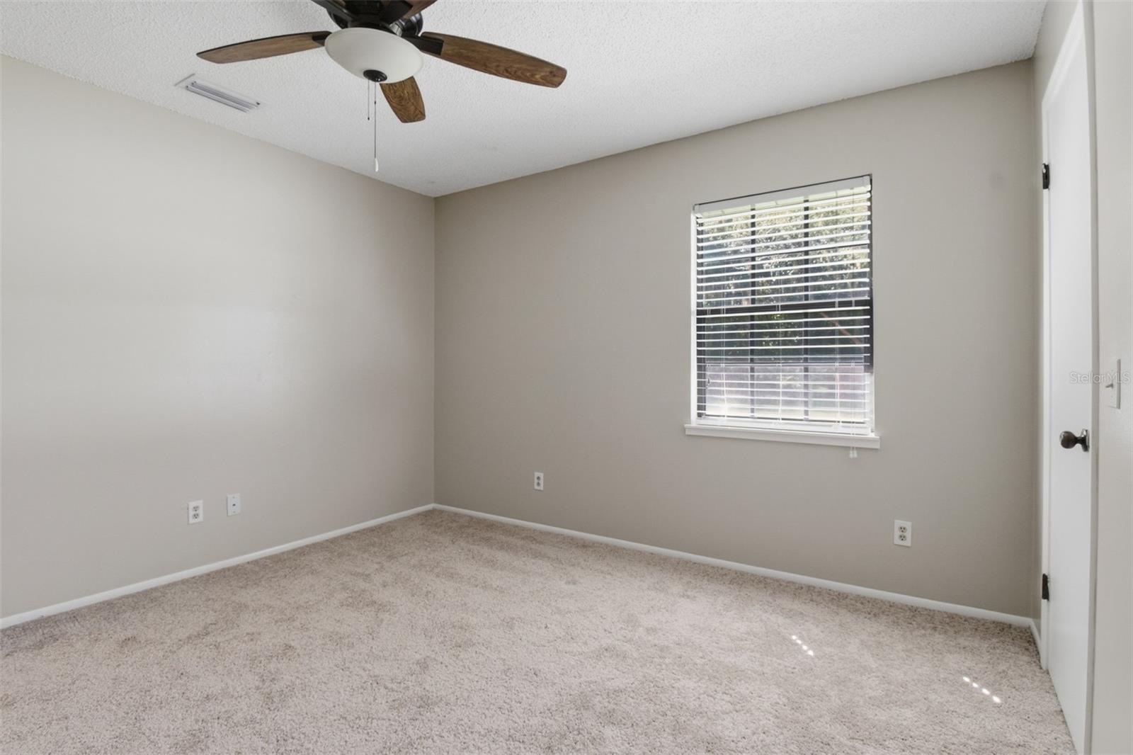 703 CRYSTAL LAKE RD — photo 39