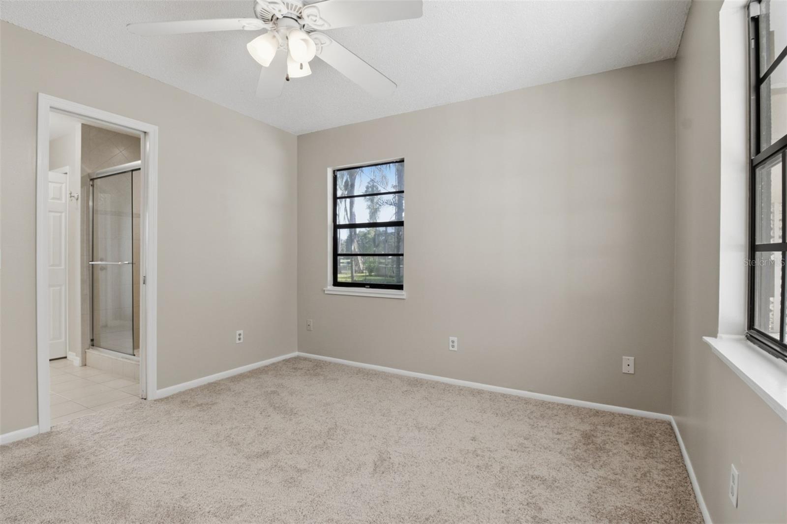 703 CRYSTAL LAKE RD — photo 18