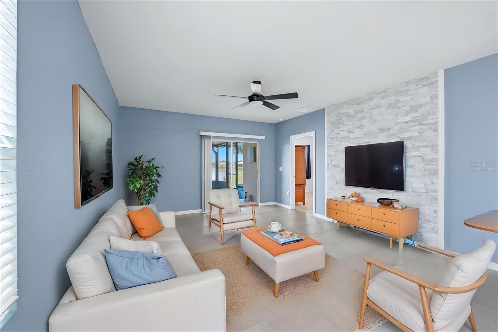 3119 SUNCOAST BLEND DR — photo 13