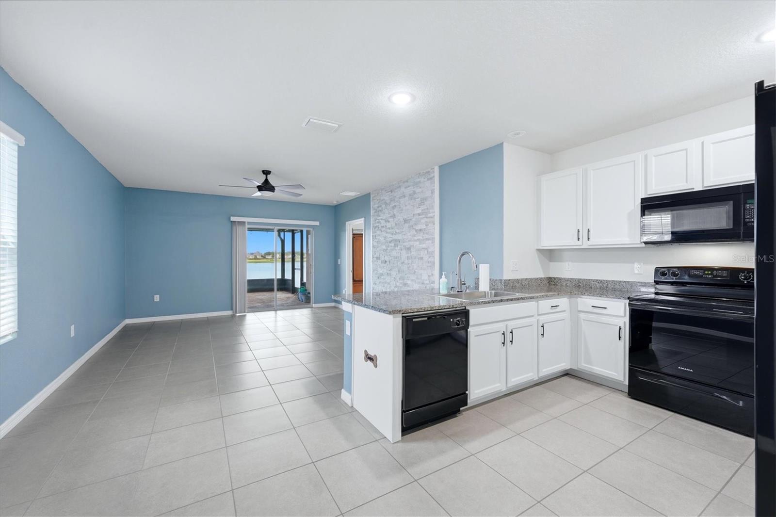 3119 SUNCOAST BLEND DR — photo 19