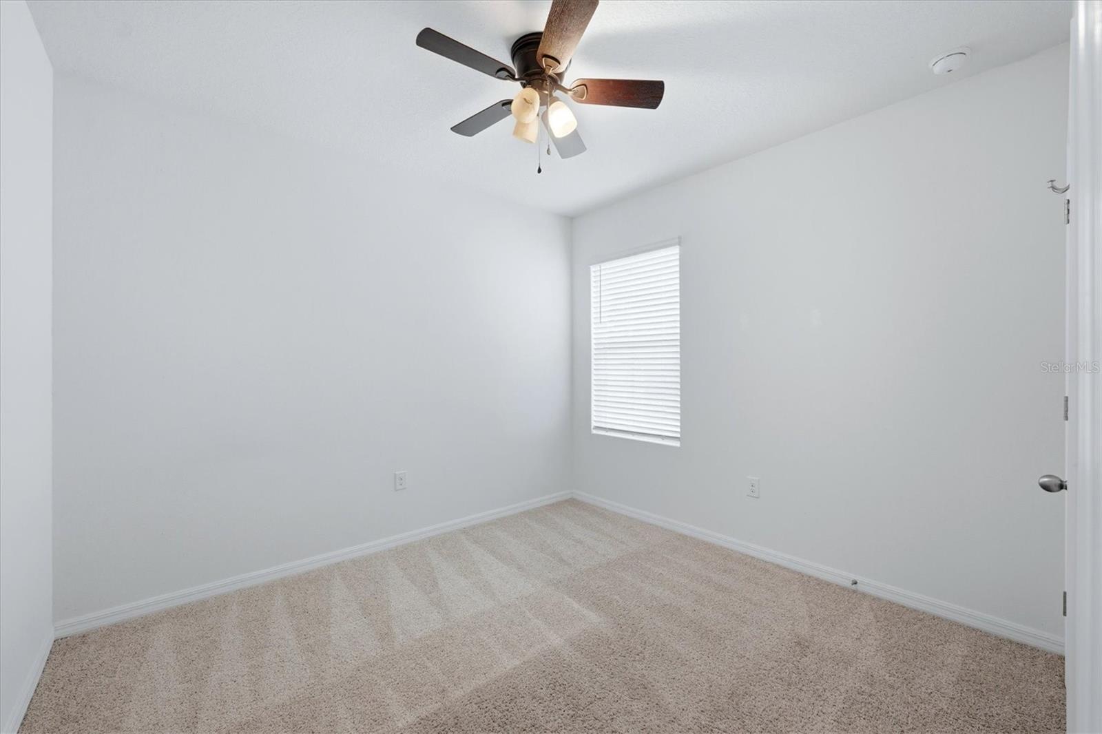 3119 SUNCOAST BLEND DR — photo 28