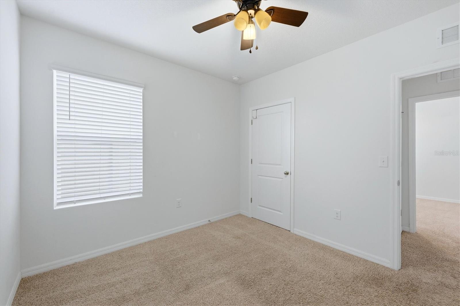 3119 SUNCOAST BLEND DR — photo 29