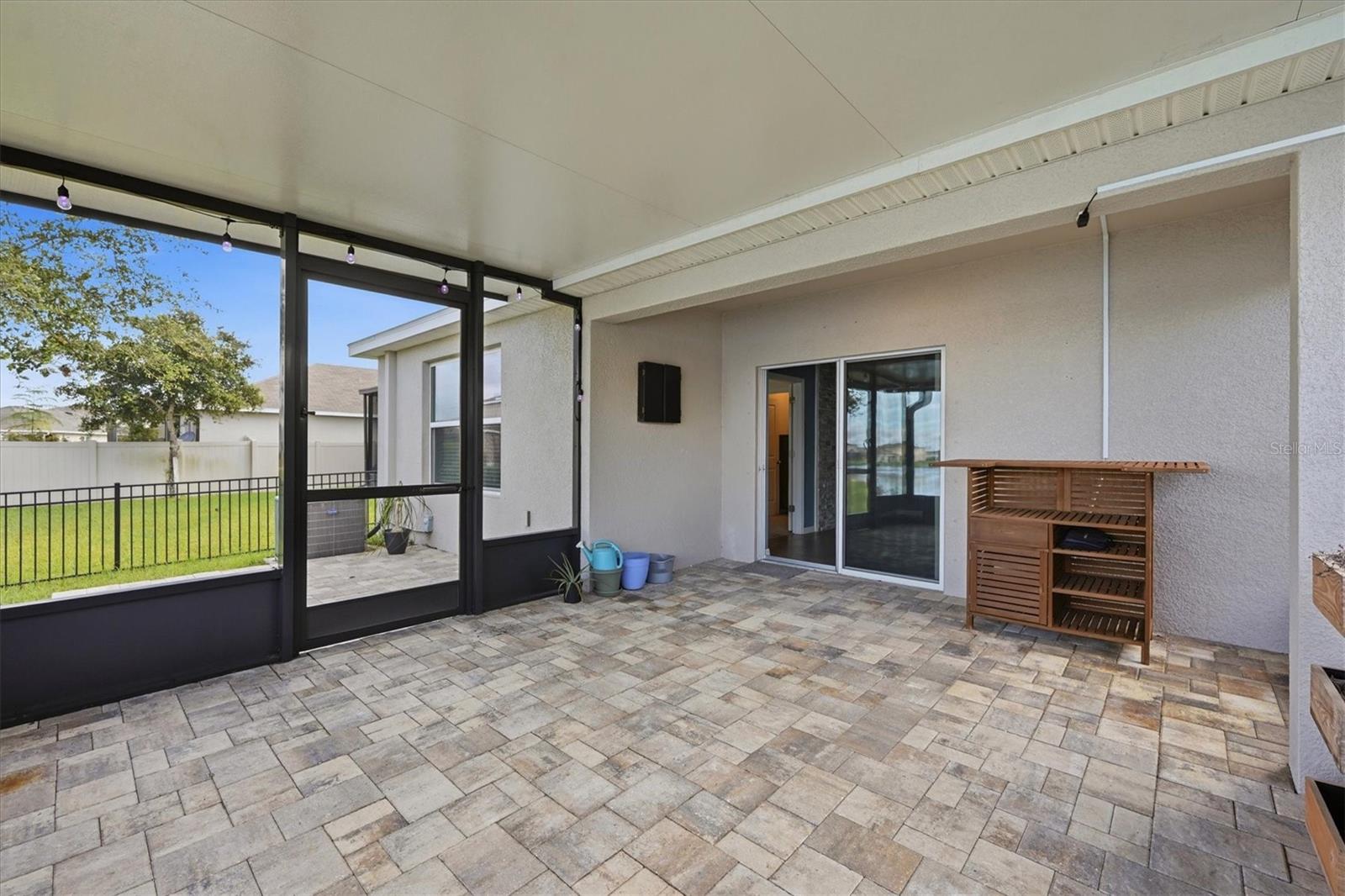 3119 SUNCOAST BLEND DR — photo 35