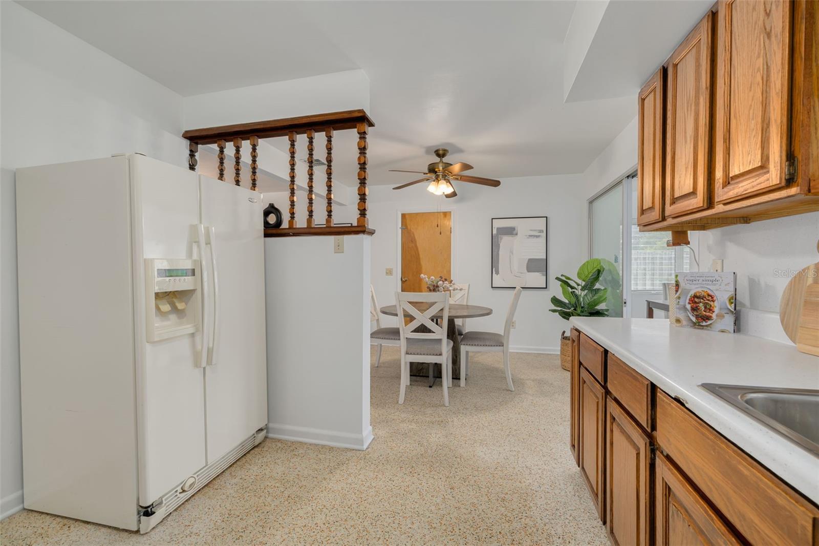 1441 SATSUMA ST — photo 11