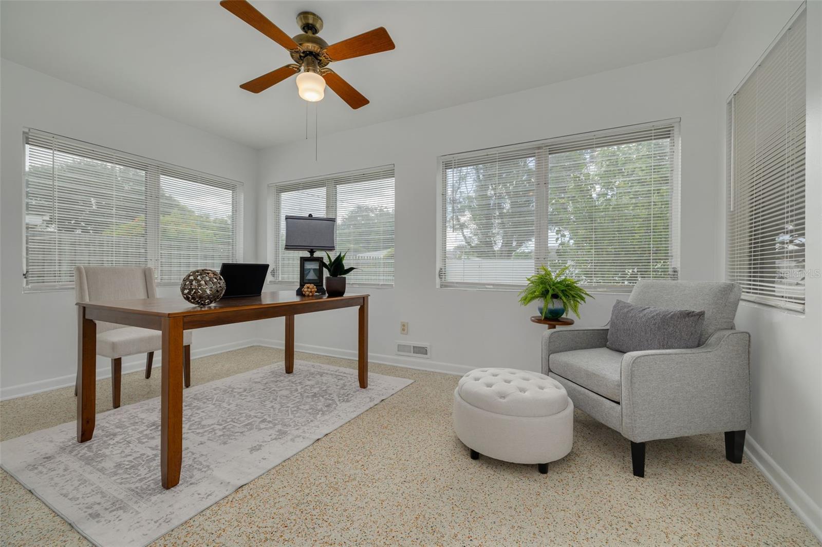 1441 SATSUMA ST — photo 13