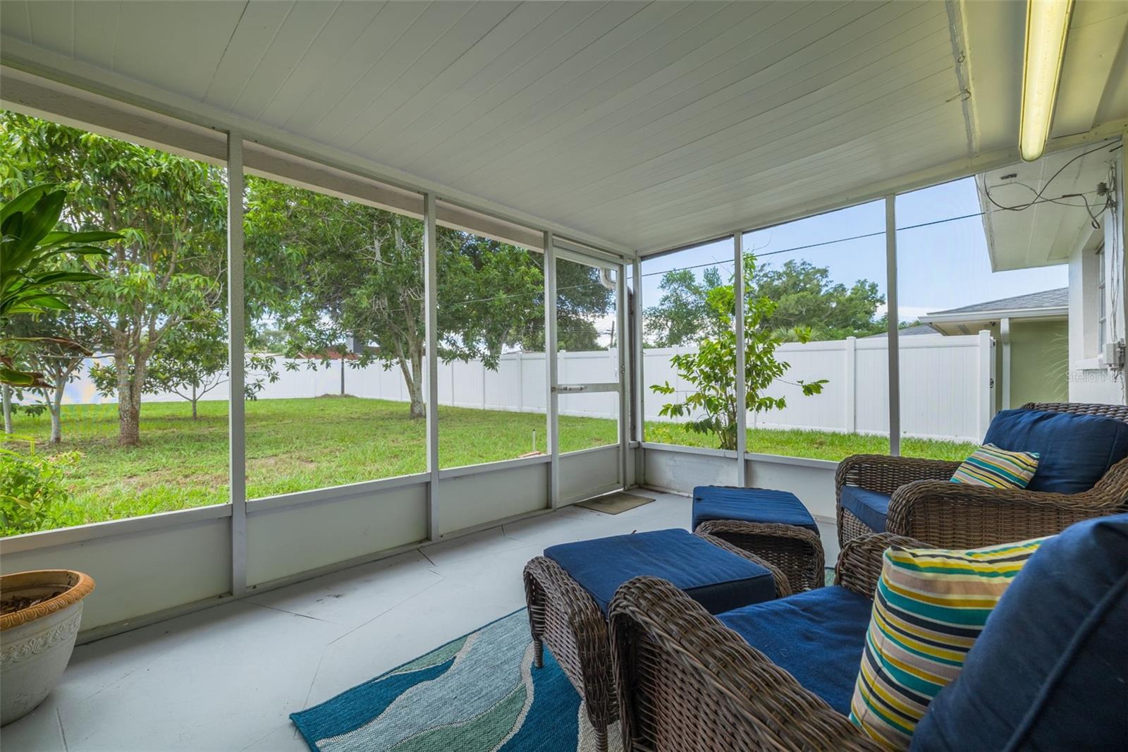 1441 SATSUMA ST — photo 21