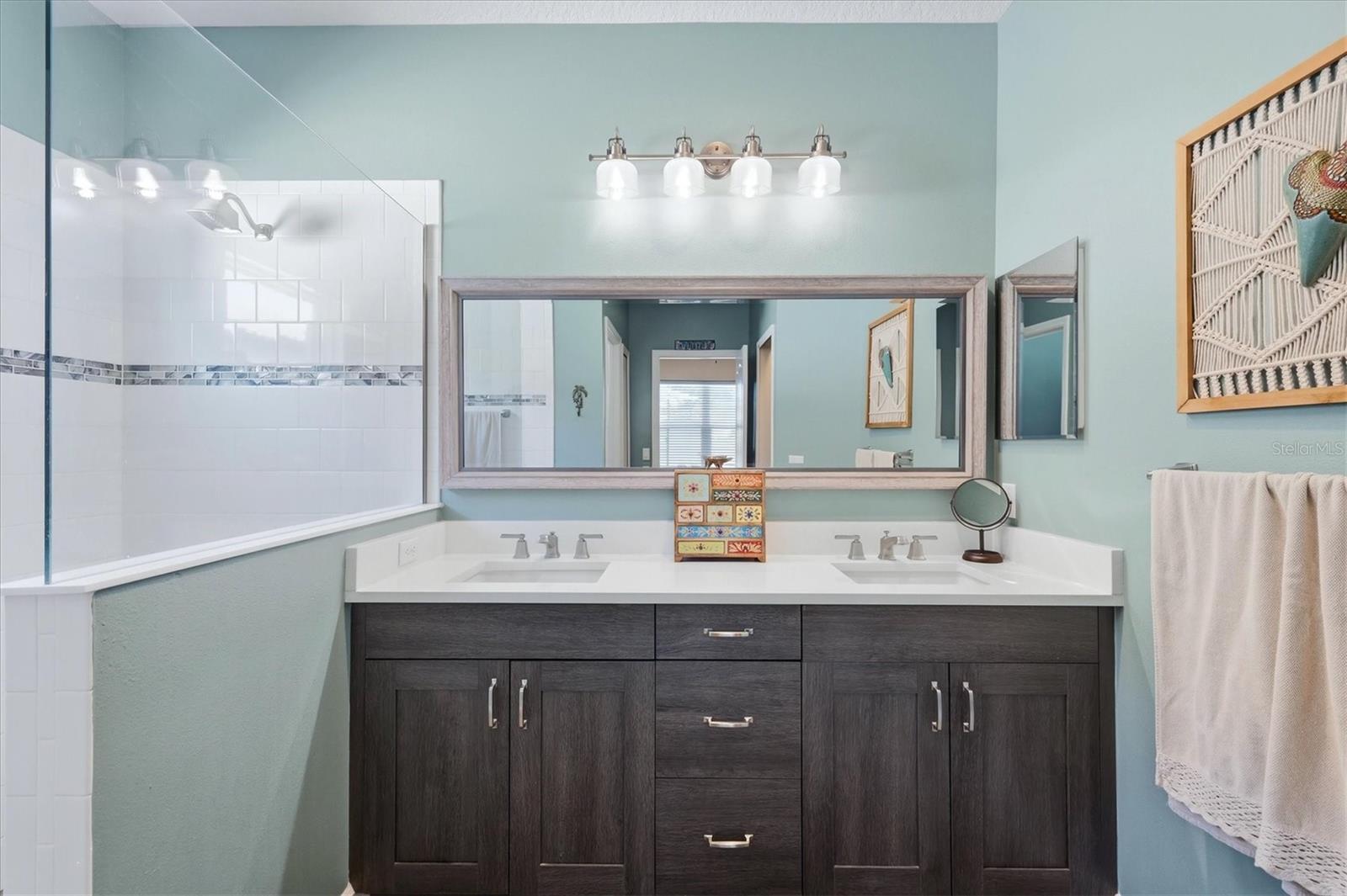 3720 AZURITE WAY — photo 35