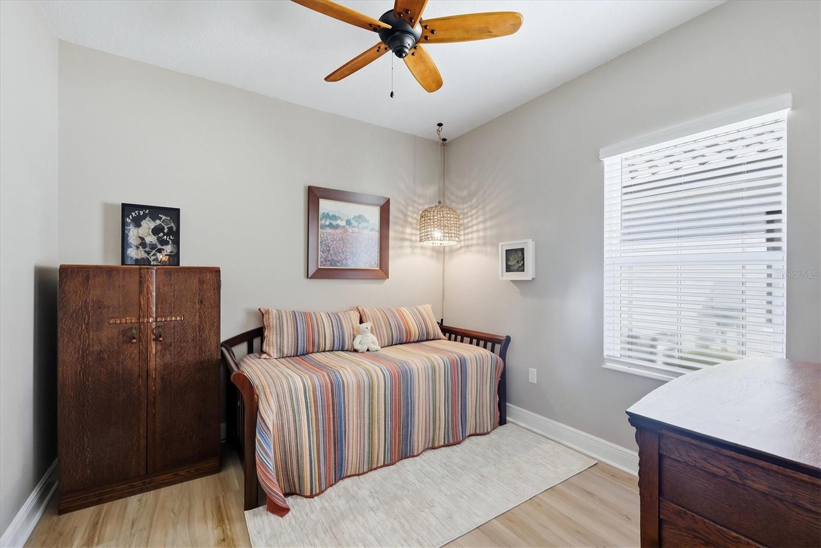 3720 AZURITE WAY — photo 38