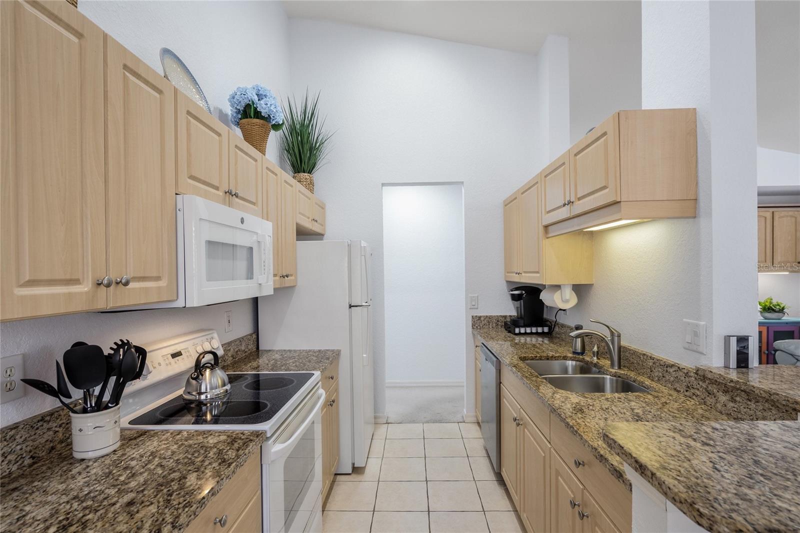 203 CASA DEL LAGO WAY #203 — photo 21