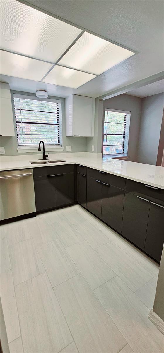 317 PLEASANT ST — photo 10