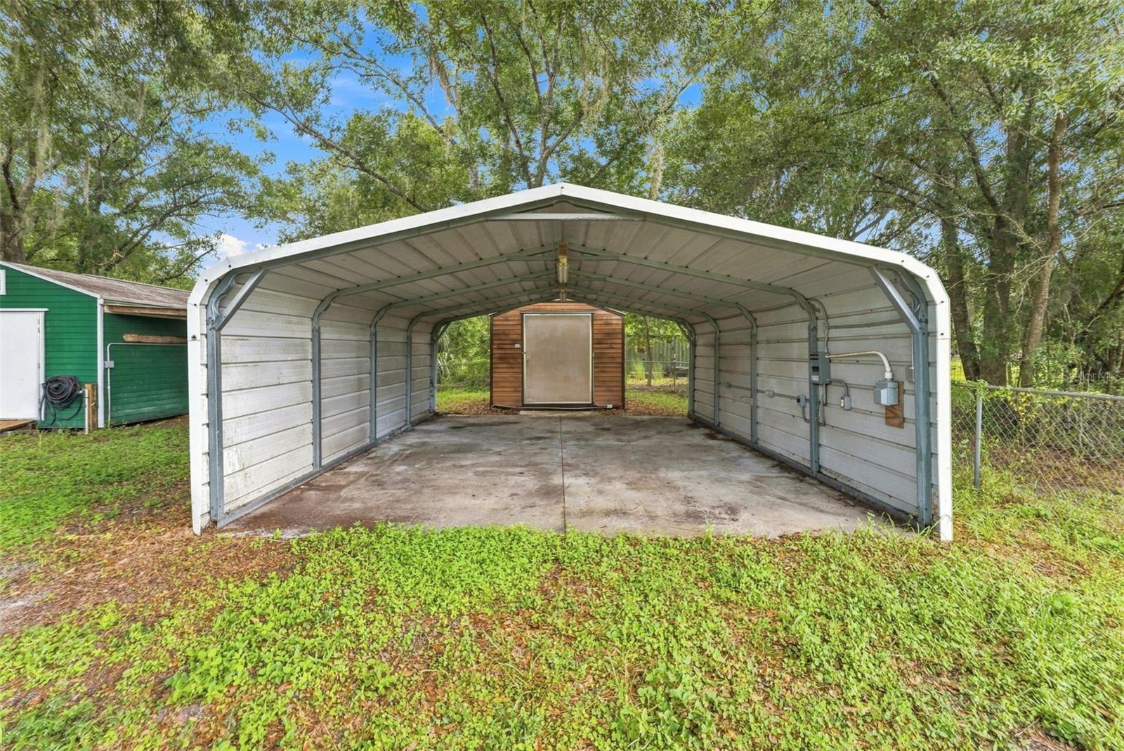 6453 MANGROVE DR — photo 31