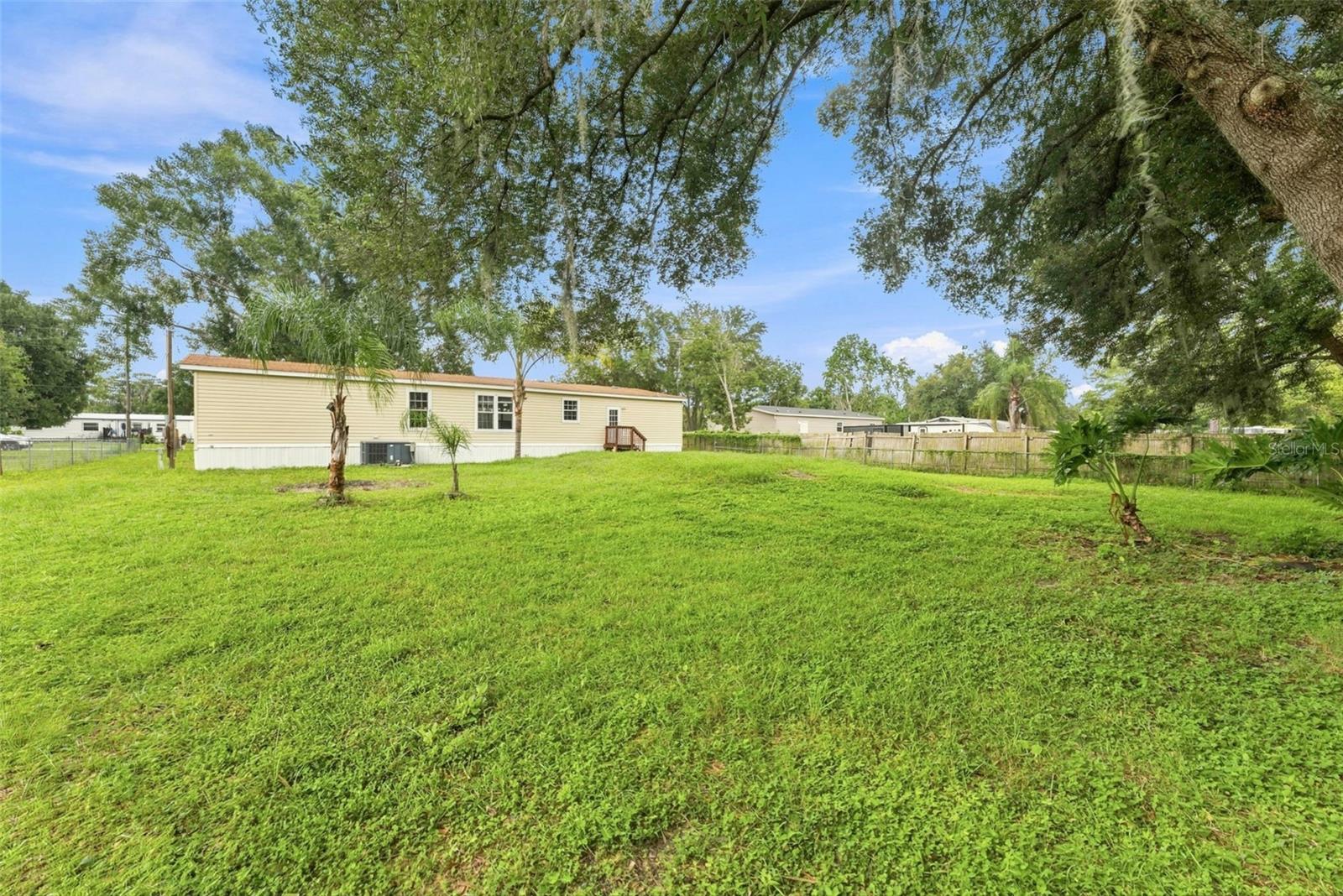 6453 MANGROVE DR — photo 36