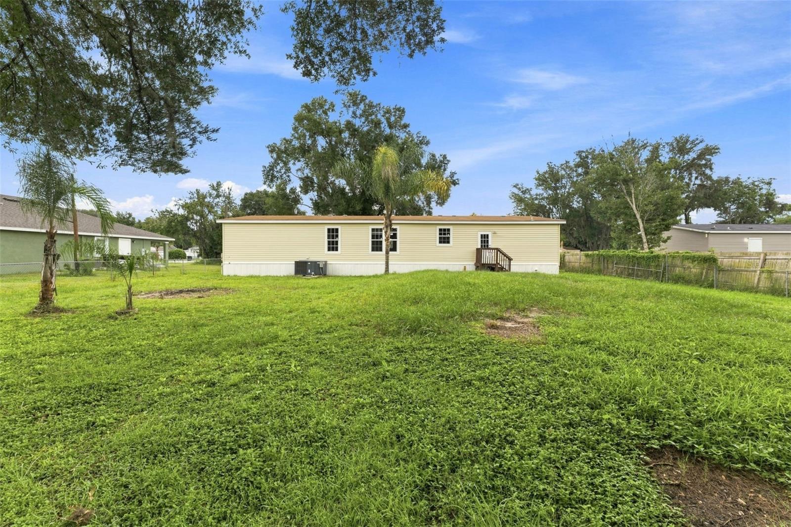 6453 MANGROVE DR — photo 35