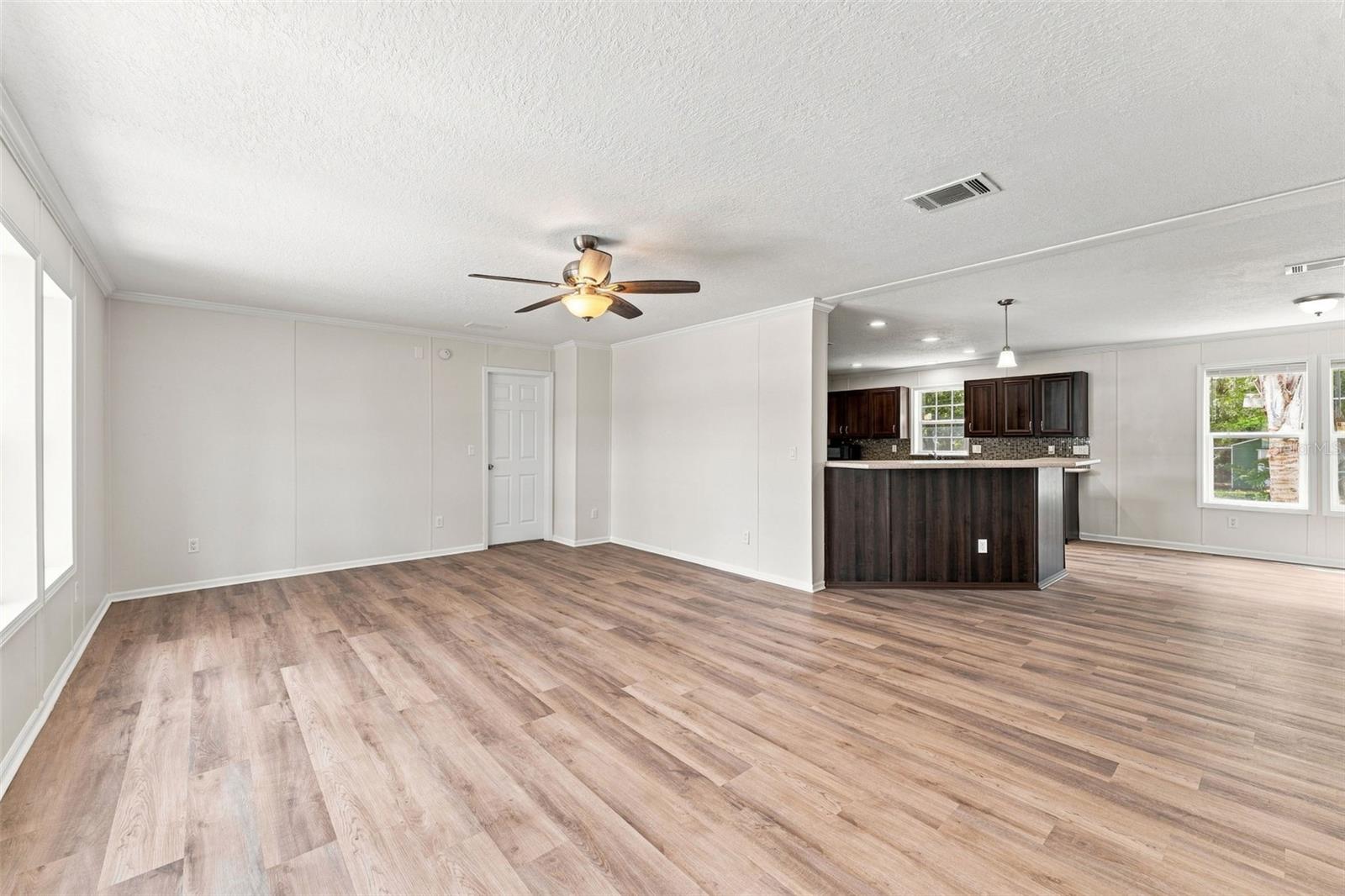 6453 MANGROVE DR — photo 2
