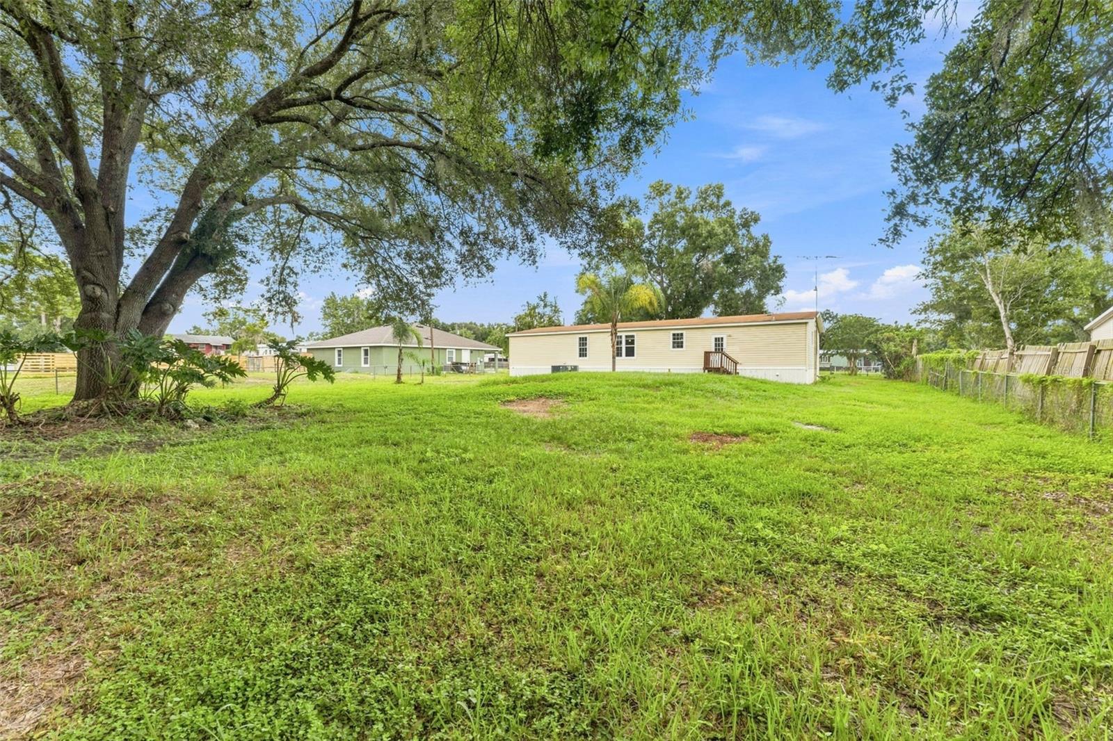 6453 MANGROVE DR — photo 34