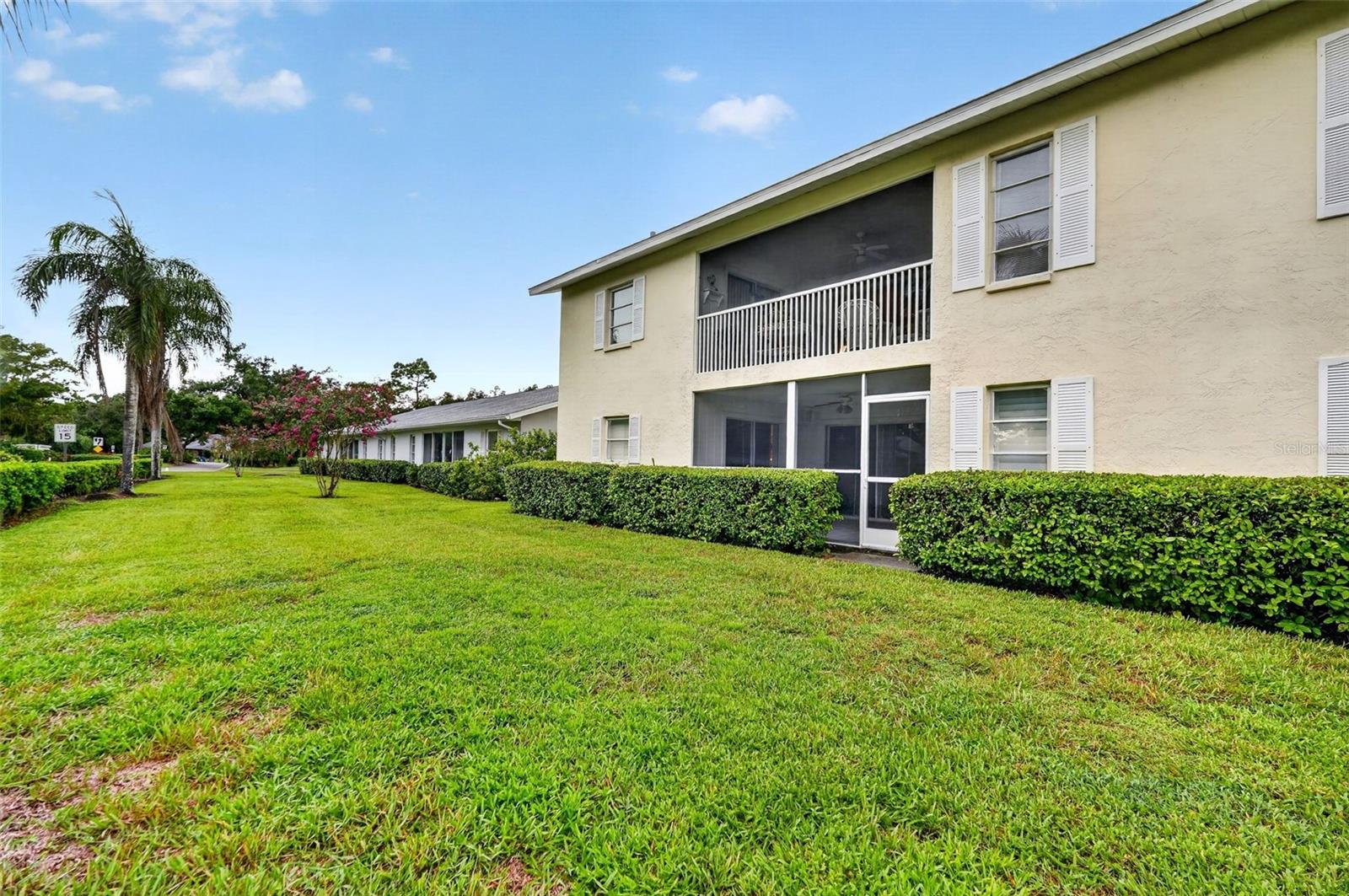 7283 ELEANOR CIR — photo 43