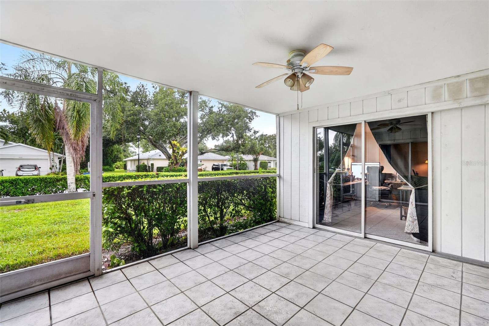 7283 ELEANOR CIR — photo 34