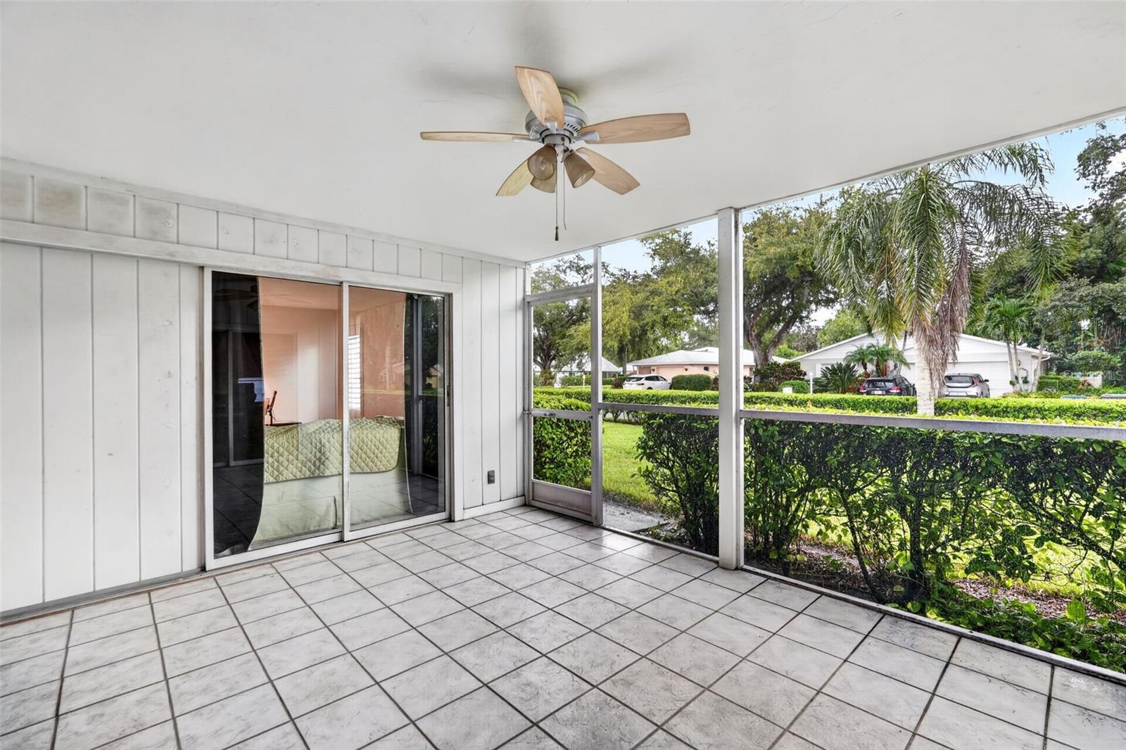 7283 ELEANOR CIR — photo 35