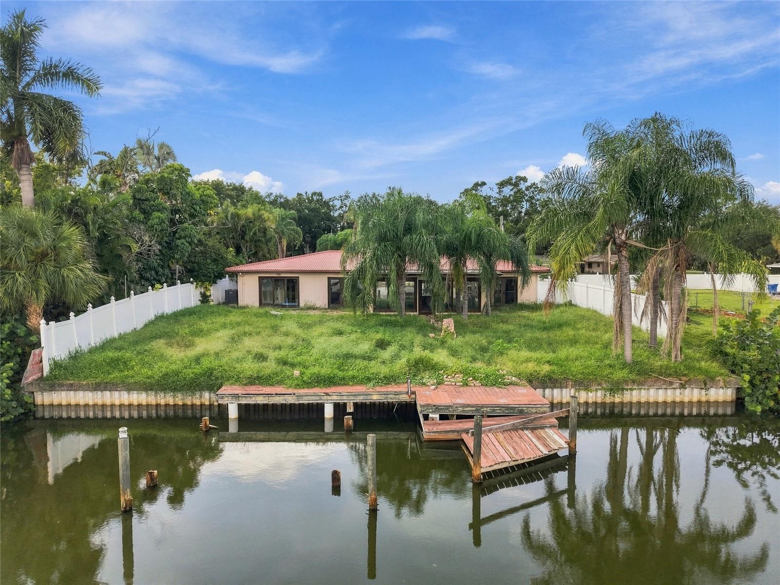3945 E EDEN ROC CIR — photo 2