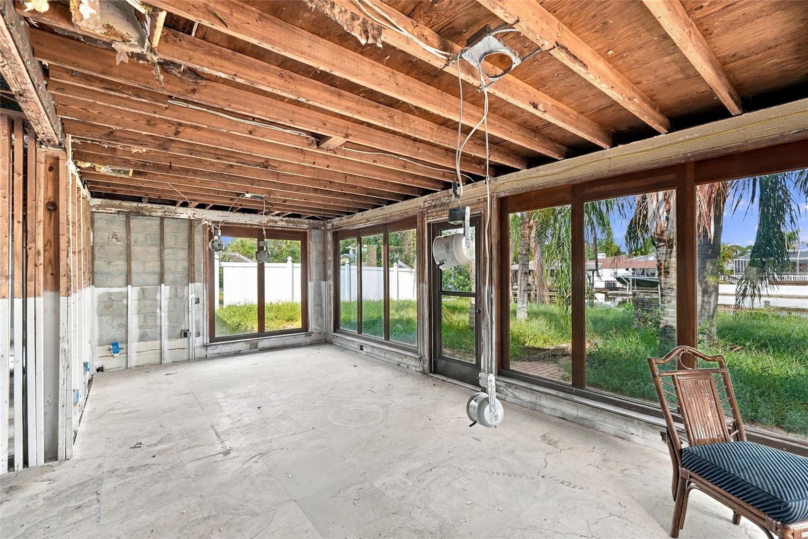 3945 E EDEN ROC CIR — photo 17