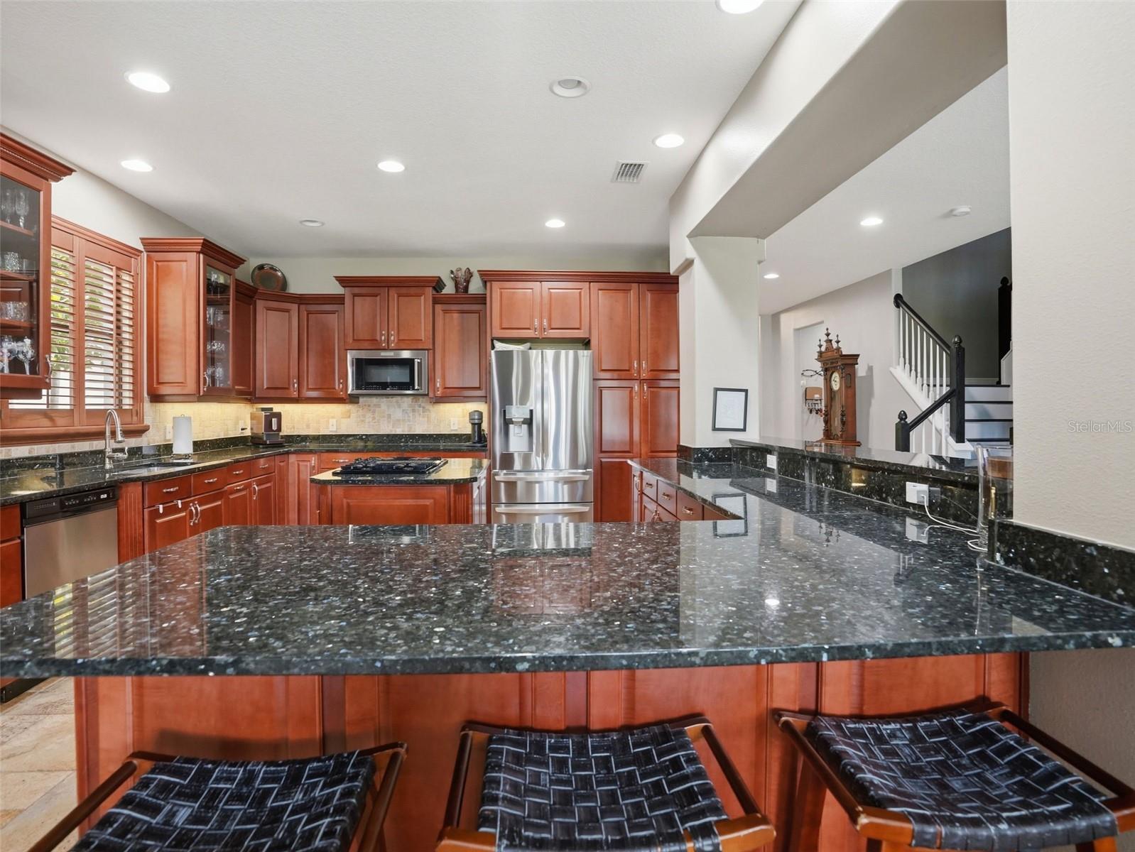 2707 LAKEBREEZE LN S — photo 18