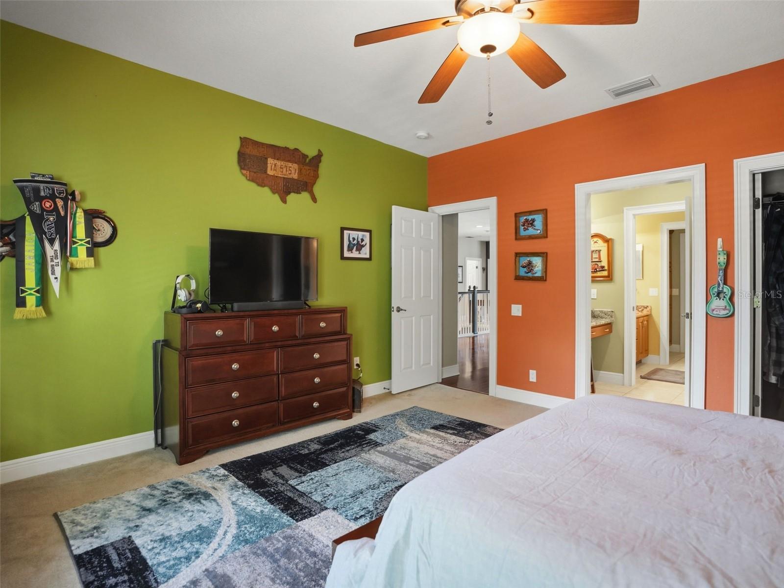 2707 LAKEBREEZE LN S — photo 43