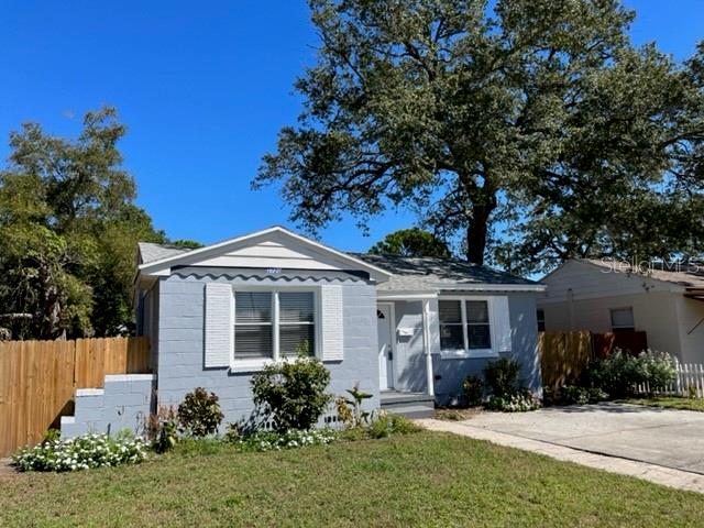 2720 EDWARDS AVE S — photo 2