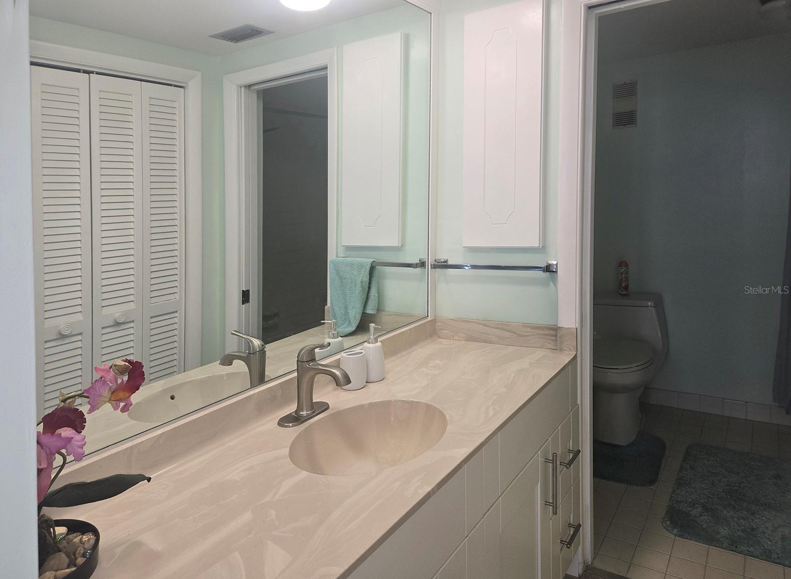 7100 SUNSHINE SKYWAY LN S #503 — photo 18