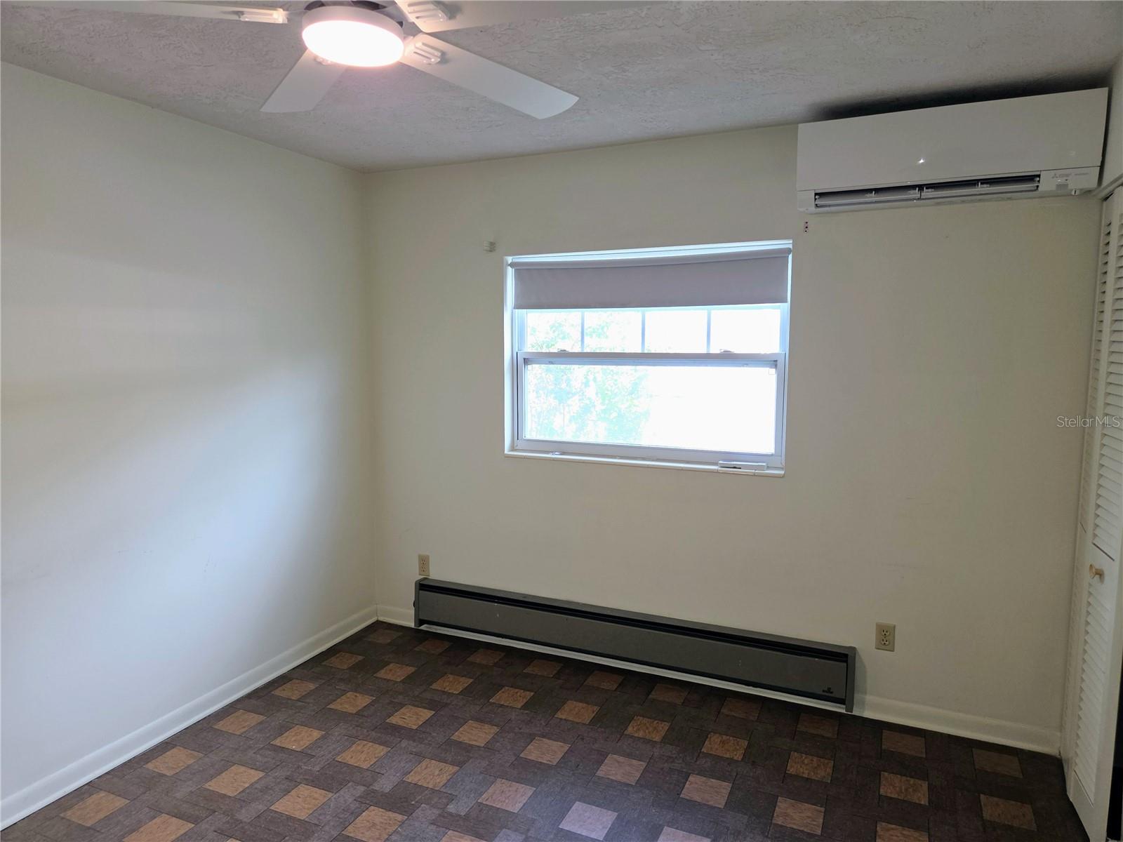 6044 BURLINGTON AVE N — photo 33