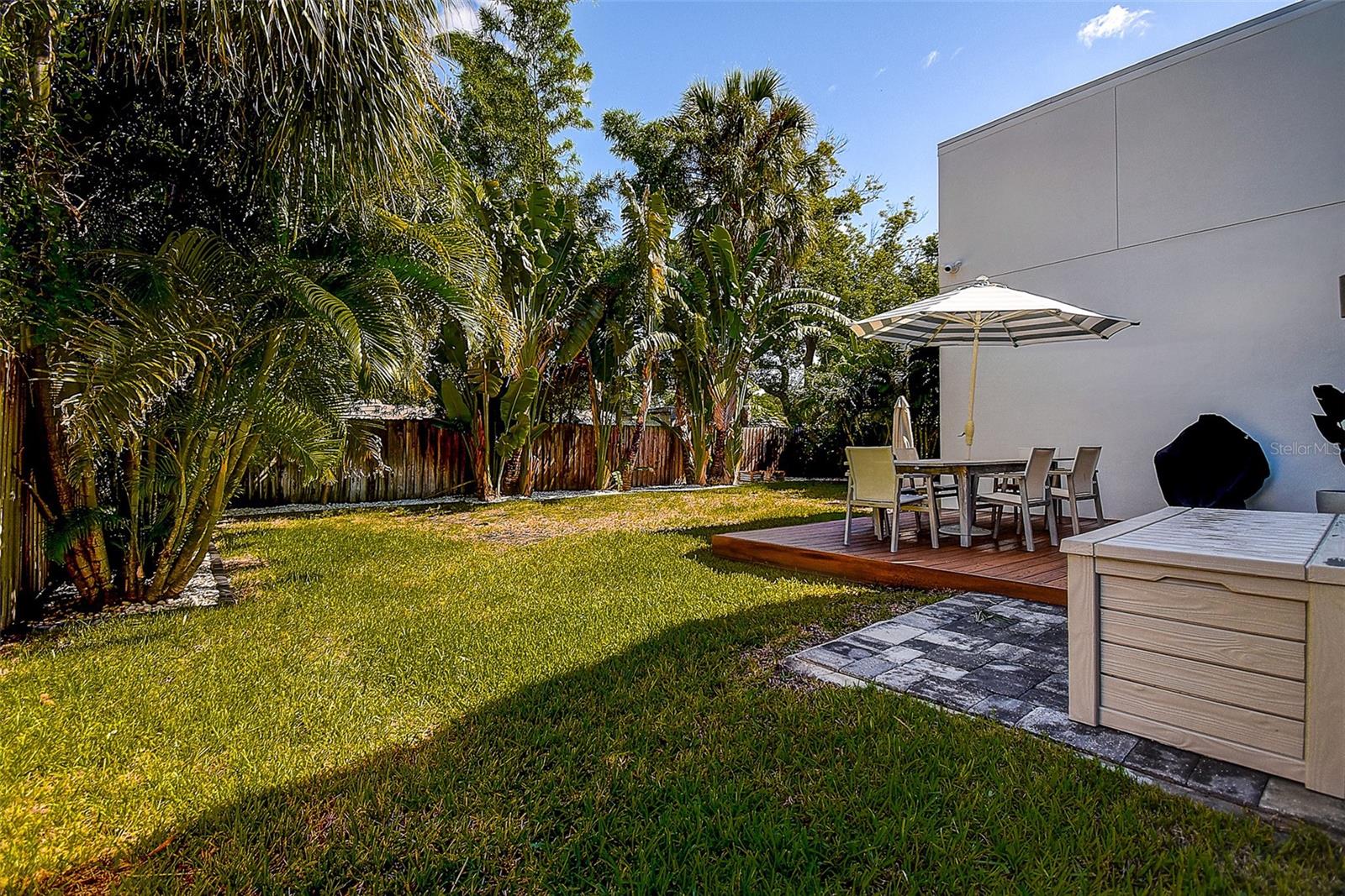 3311 W PAUL AVE — photo 51