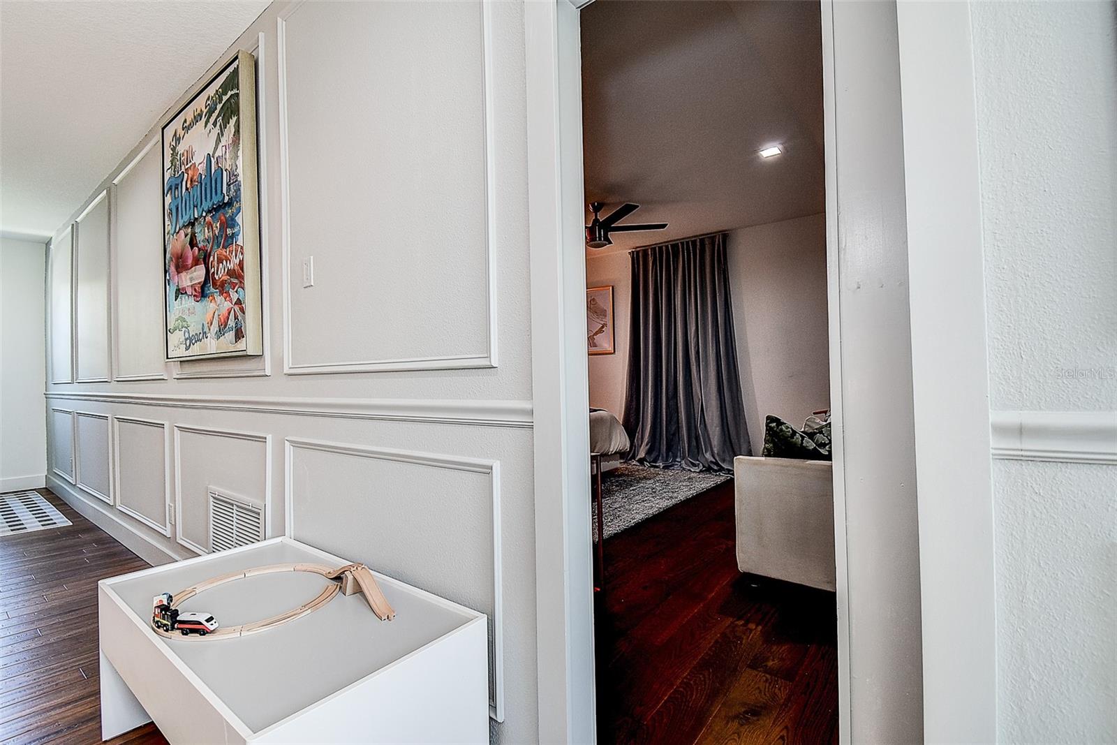 3311 W PAUL AVE — photo 37