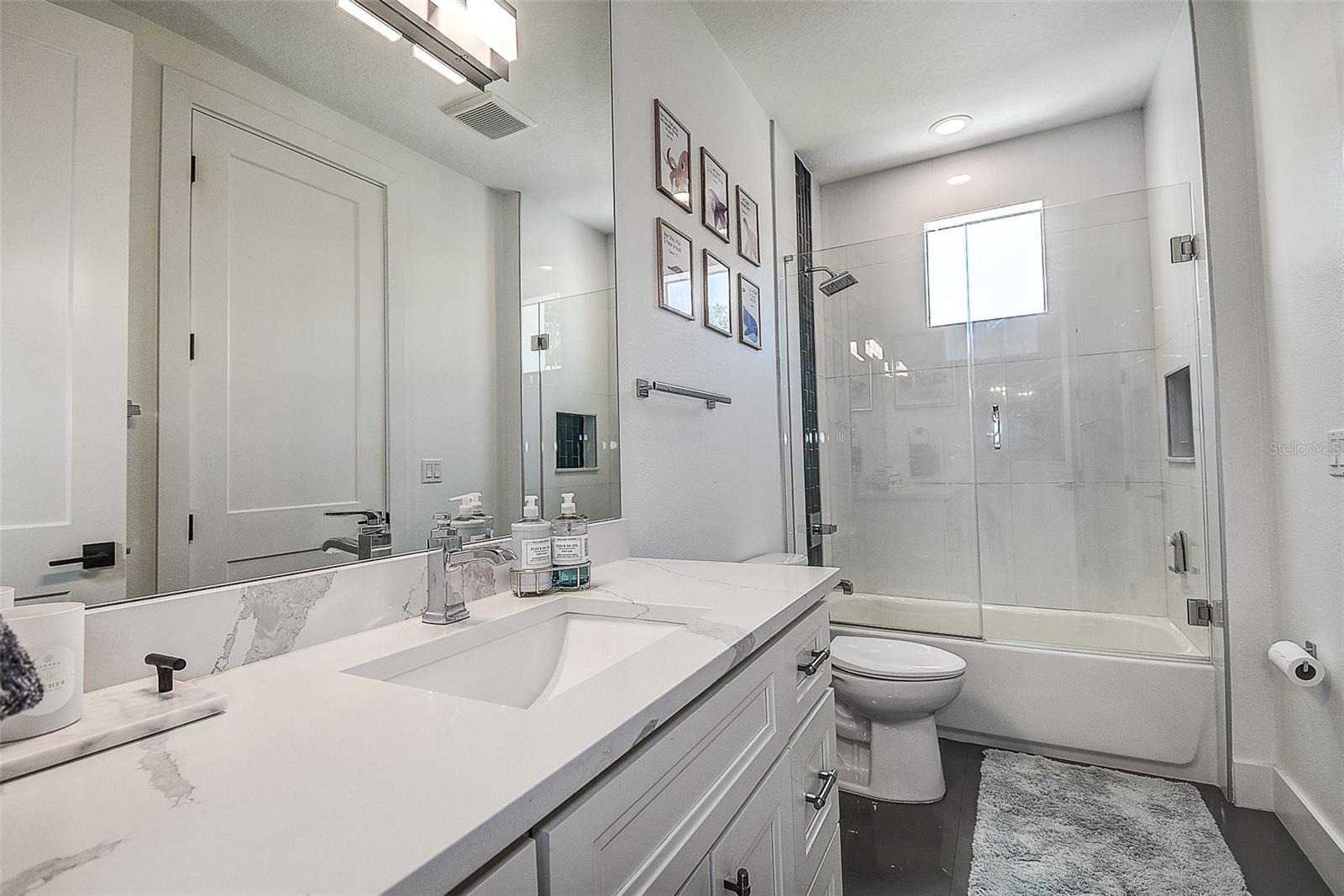 3311 W PAUL AVE — photo 46