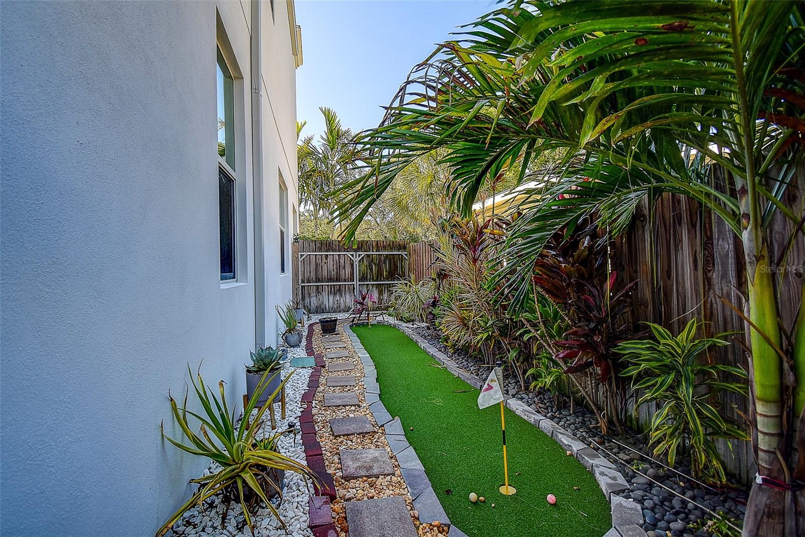 3311 W PAUL AVE — photo 50