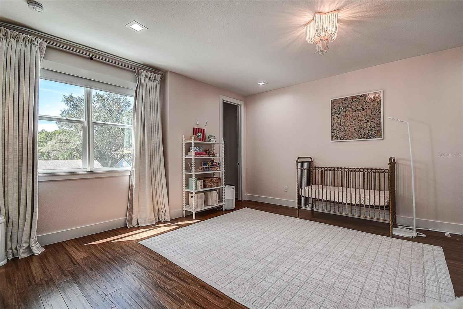 3311 W PAUL AVE — photo 43