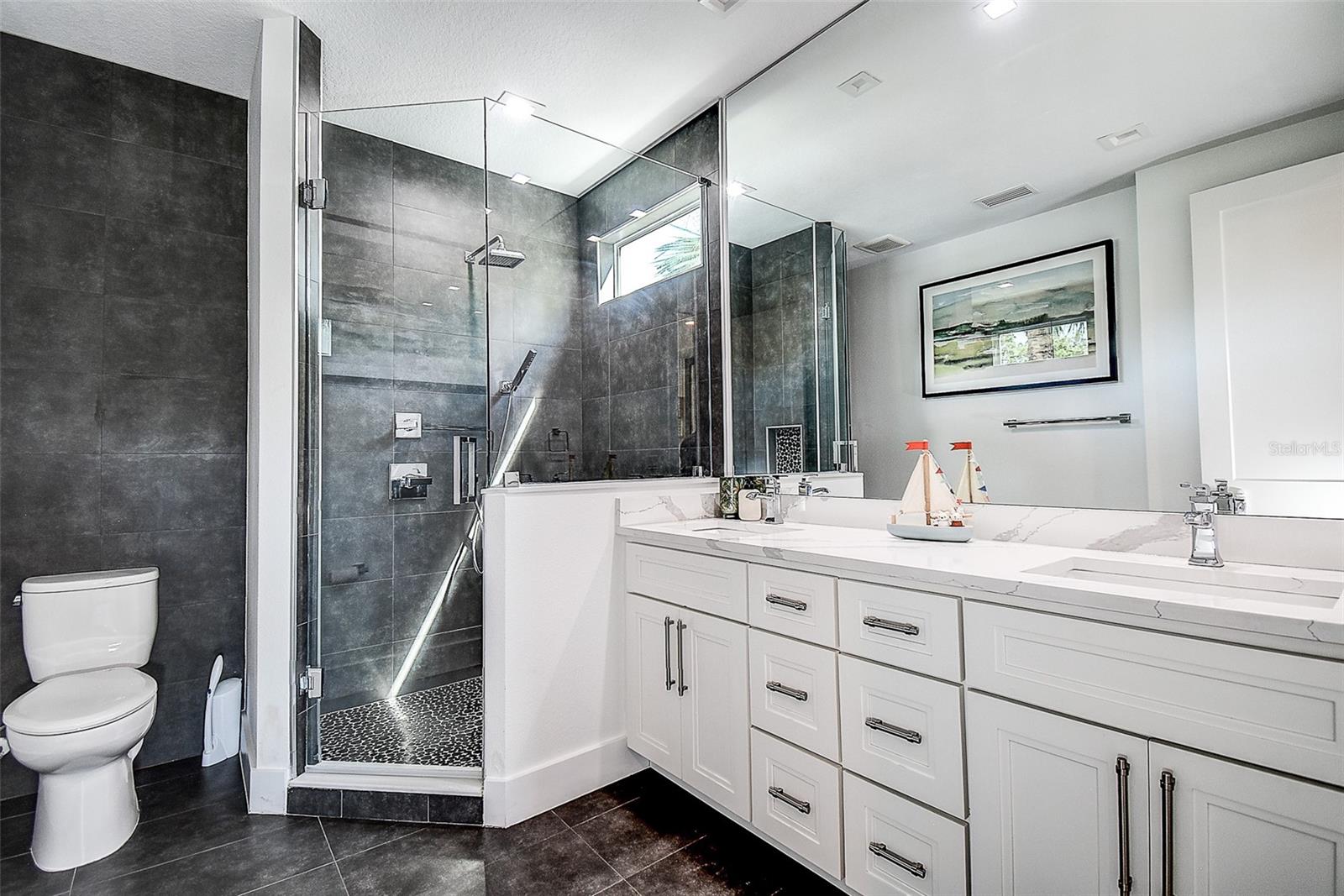 3311 W PAUL AVE — photo 49