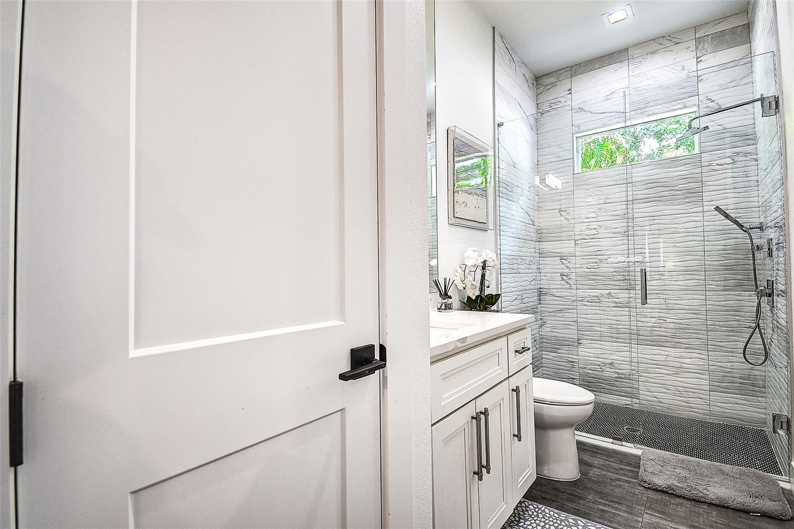 3311 W PAUL AVE — photo 21
