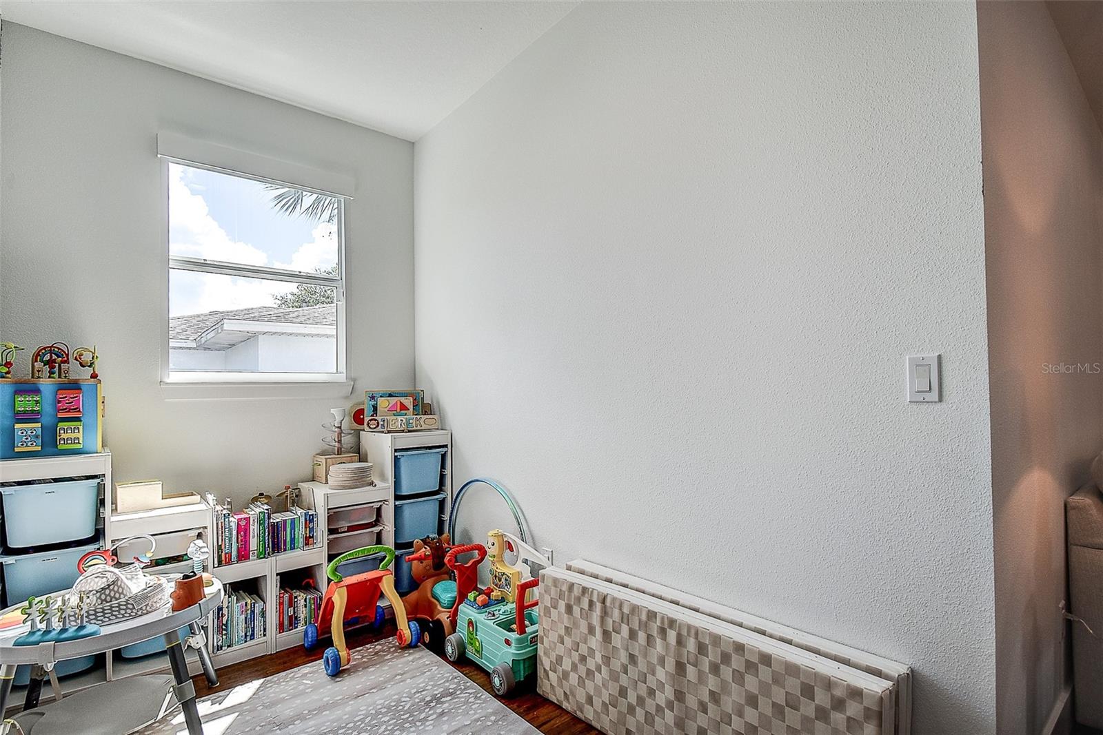 3311 W PAUL AVE — photo 29