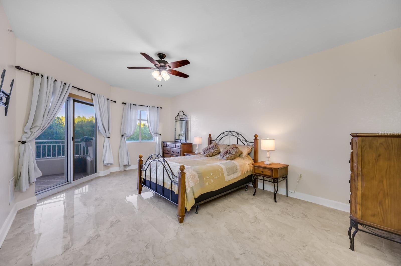12077 GANDY BLVD N #333 — photo 16