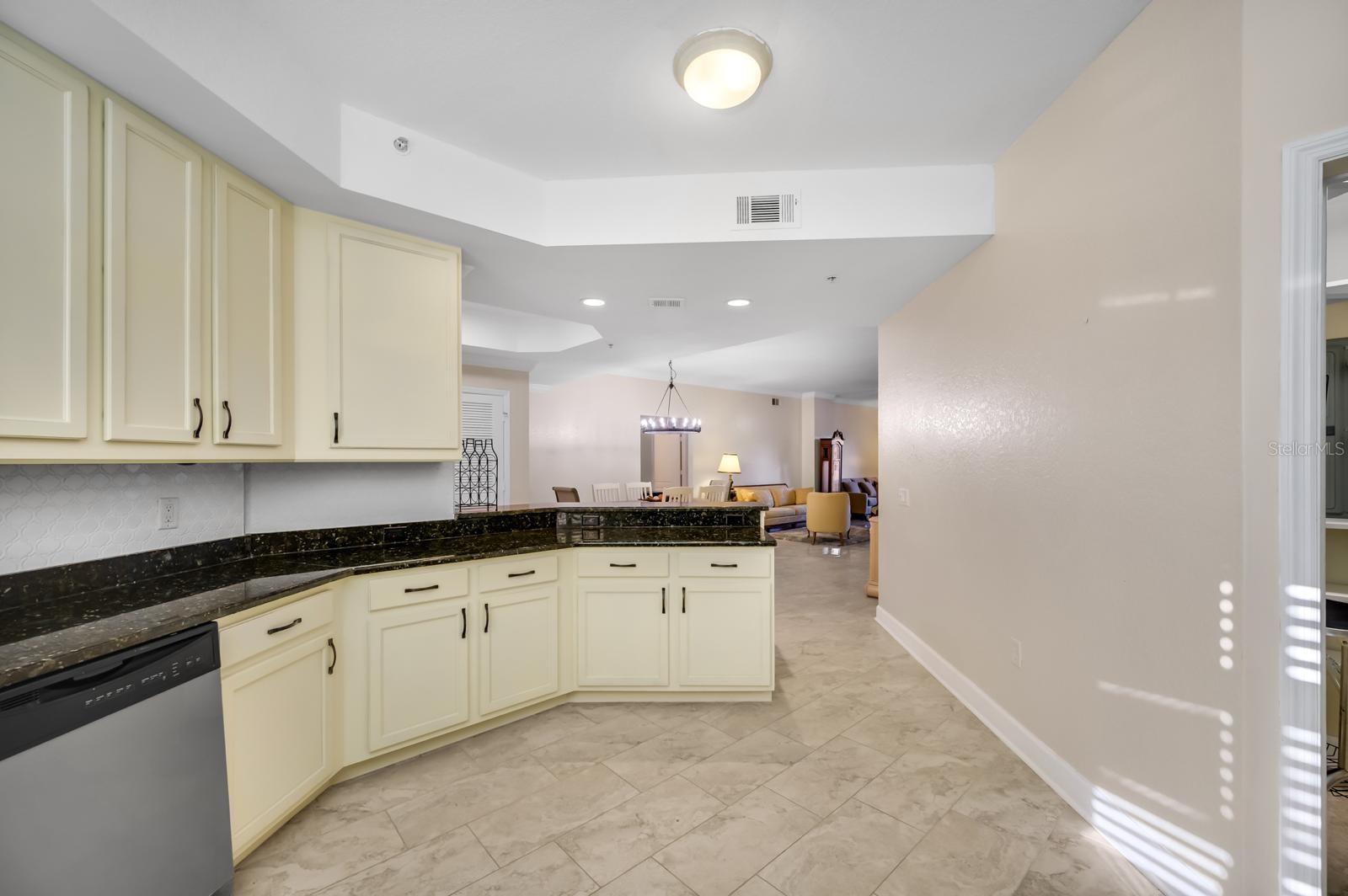 12077 GANDY BLVD N #333 — photo 28